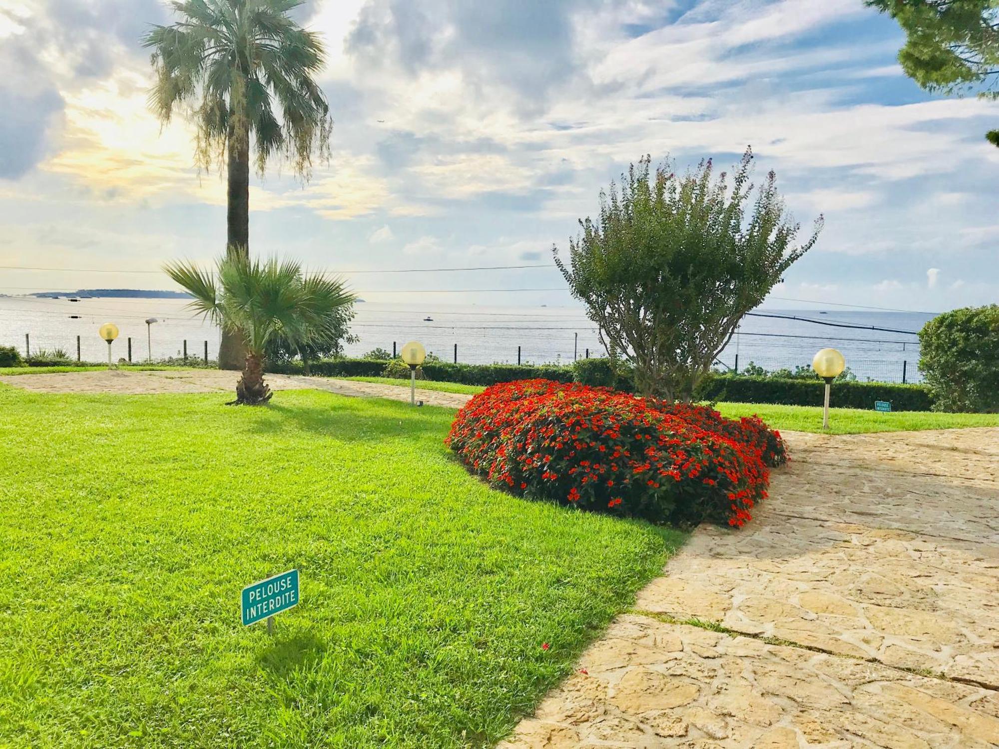 Studio Chateau De La Mer คานส์ ภายนอก รูปภาพ